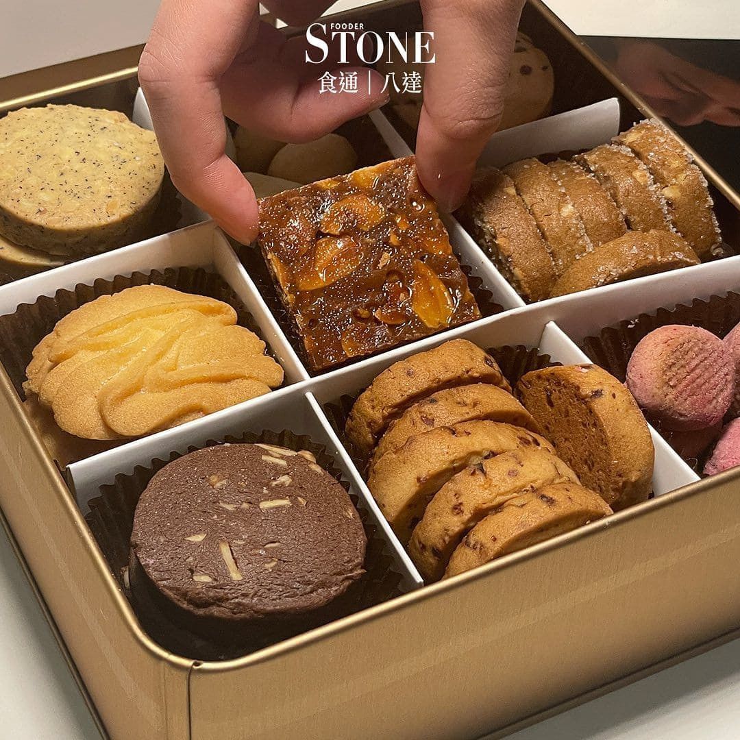 399354437_17961156521645161_3216039334383333899_n (1).jpg