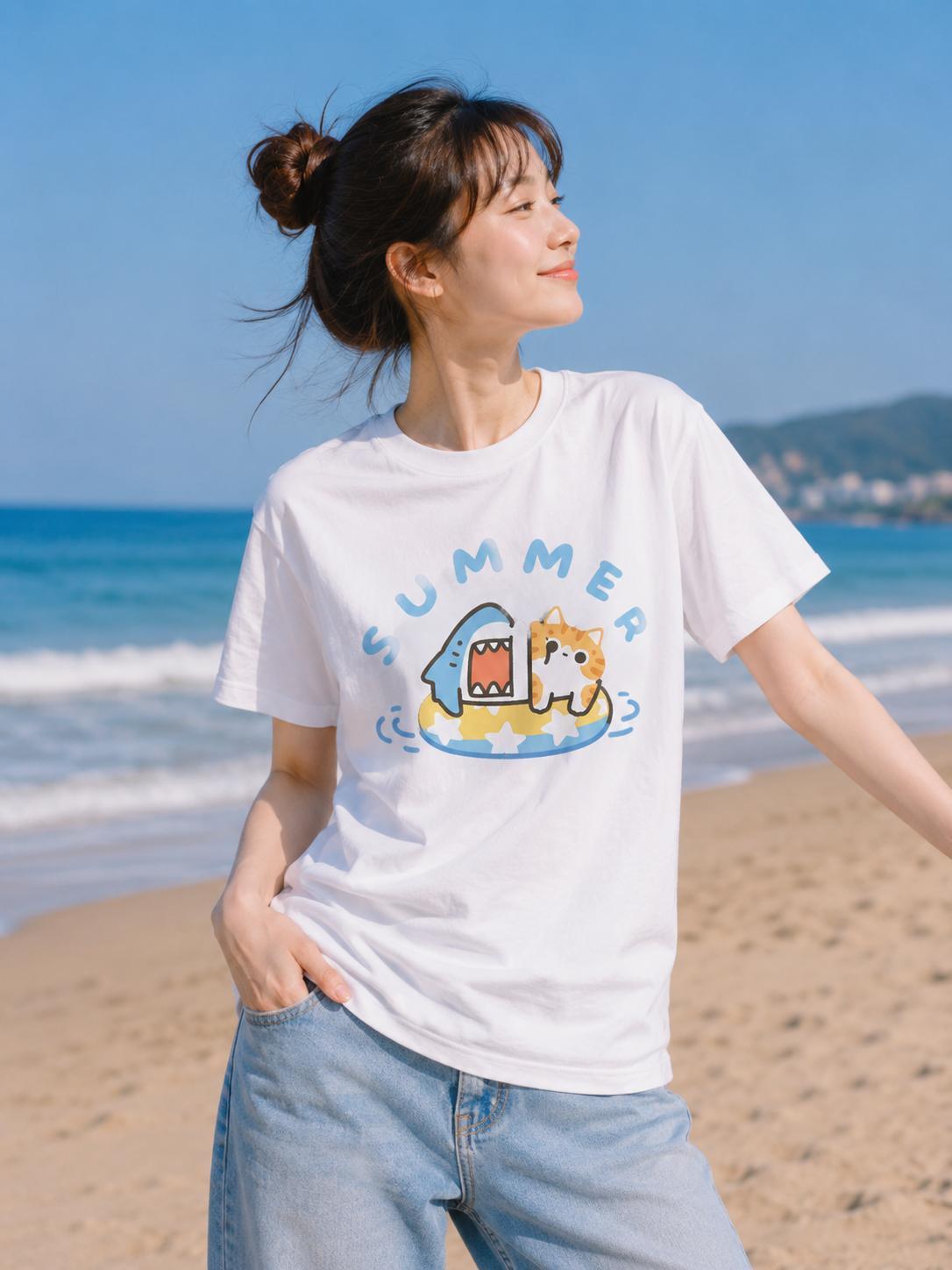 貓咪與鯊魚.jpg