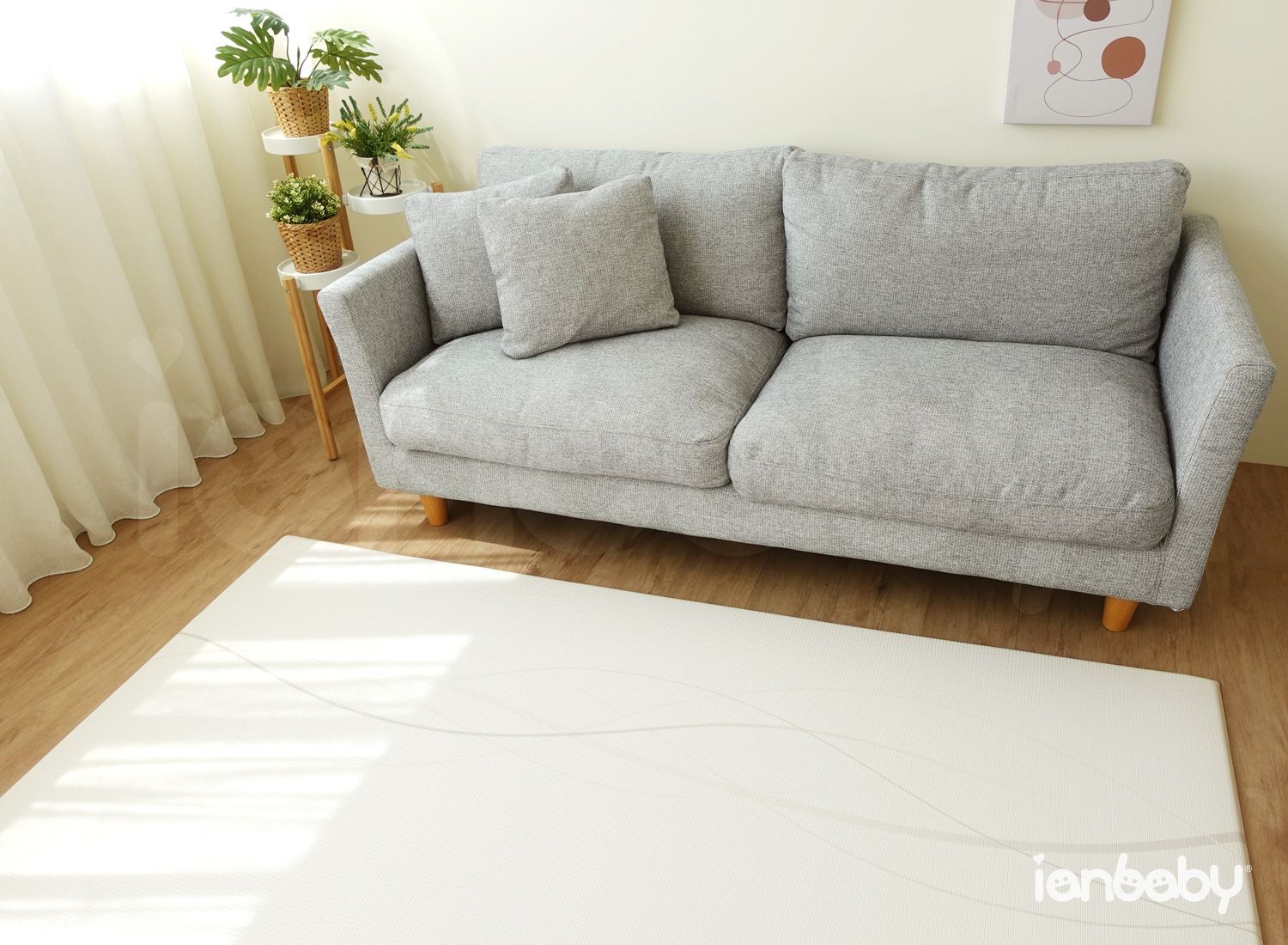 M-RM_a003.jpg/ ianbaby蒟蒻捲墊(輕舞漫步/波卡菱格)以簡單、安全為兩大訴求,選用安全無毒不致敏的親膚材質,搭配溫暖乾淨的簡單色調。