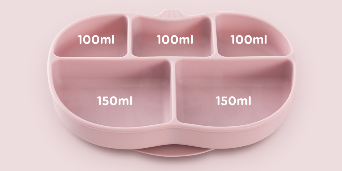S-FT_07.jpg/ 3小格2大格的獨立分隔設計，協助媽媽計算營養攝取份量，ianbaby頂級鉑金矽膠吸附學習餐盤可清楚掌握寶貝的飲食均衡狀況。